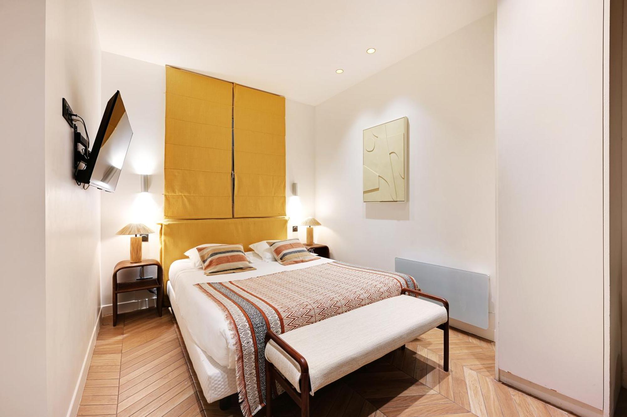 Amazing Appartement - 3Br-10P - Saint Germain Paris Exteriör bild
